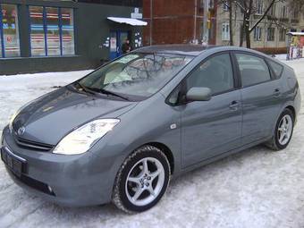 2005 Toyota Prius Photos