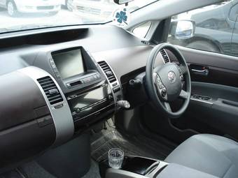 2005 Toyota Prius Wallpapers