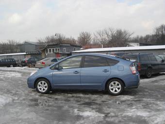 2005 Toyota Prius Photos