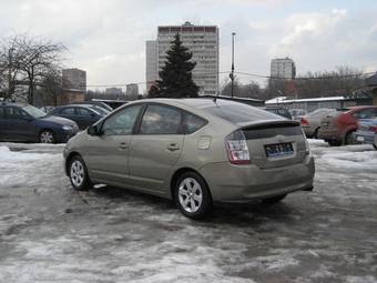 2005 Toyota Prius Images