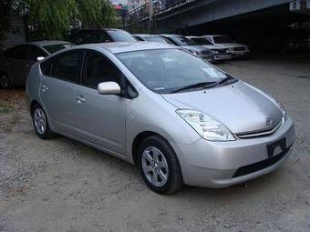 2005 Toyota Prius Photos