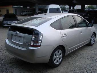 2005 Toyota Prius Pictures