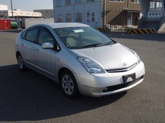2005 Toyota Prius Photos