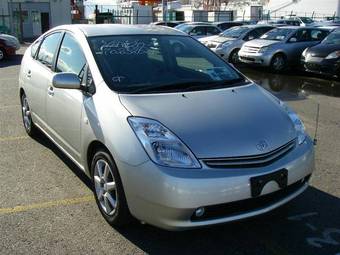 2005 Toyota Prius Pictures
