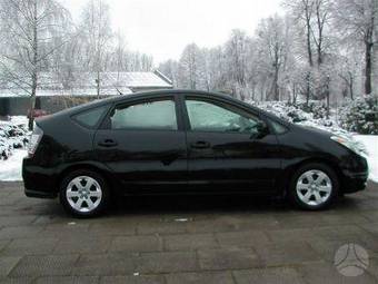 2005 Toyota Prius Pictures