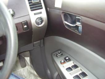 2005 Toyota Prius Photos