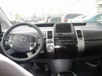 2005 Toyota Prius Pictures