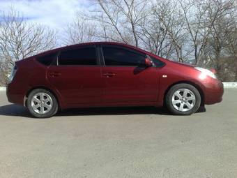 2005 Toyota Prius Pictures