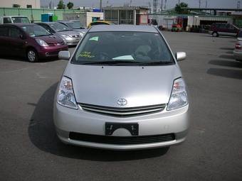2005 Toyota Prius Pictures