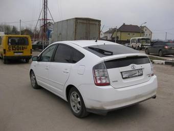2005 Toyota Prius Photos