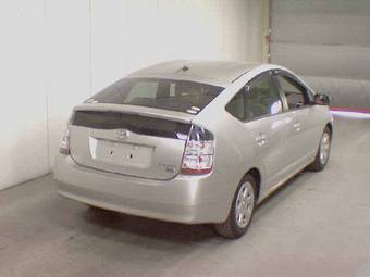 2005 Toyota Prius Pictures