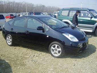 2005 Toyota Prius Pictures
