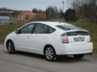 2005 Toyota Prius Pictures