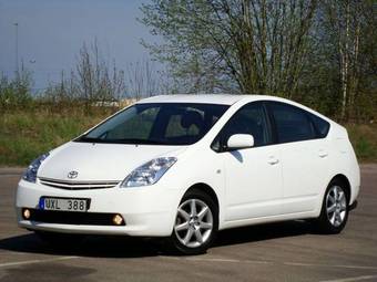 2005 Toyota Prius Photos