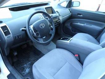 2005 Toyota Prius Images