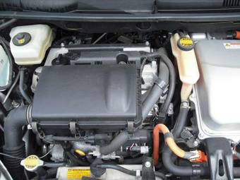 2005 Toyota Prius Pictures