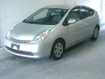 2005 Toyota Prius Pictures