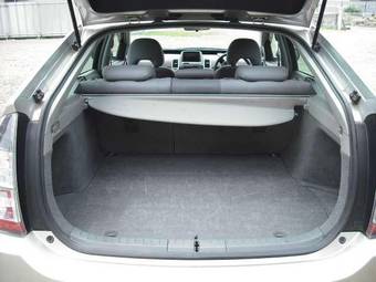 2005 Toyota Prius Images