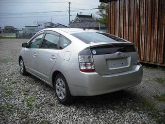 2005 Toyota Prius Pictures