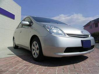 2005 Toyota Prius Photos