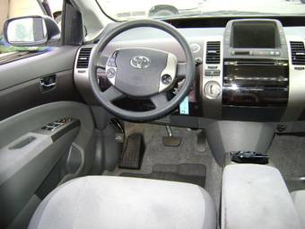 2005 Toyota Prius Pictures