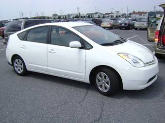 2005 Toyota Prius Pictures