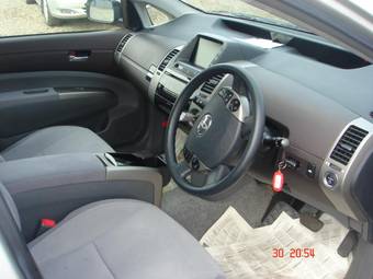 2005 Toyota Prius Wallpapers