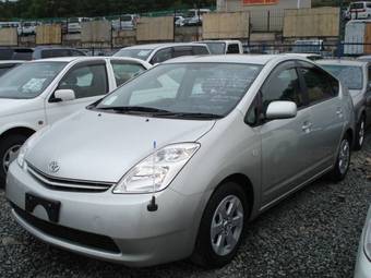 2005 Toyota Prius Photos