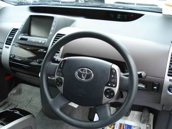 2005 Toyota Prius Wallpapers