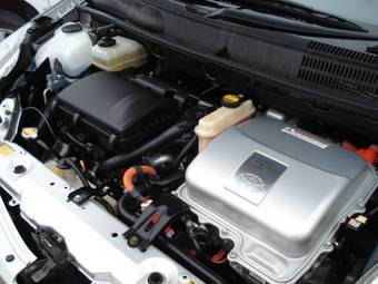 2005 Toyota Prius Images