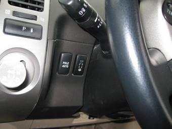 2005 Toyota Prius Images