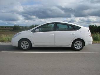 2005 Toyota Prius Photos