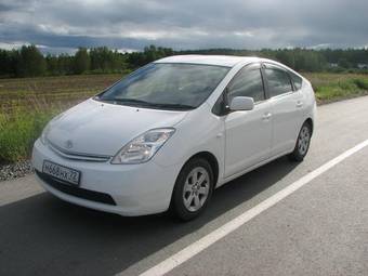 2005 Toyota Prius Pictures