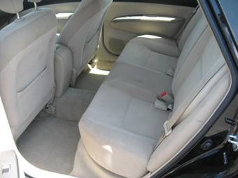 2005 Toyota Prius Pics
