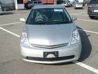 2005 Toyota Prius Pictures