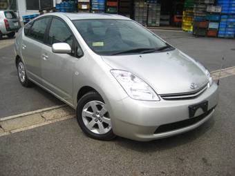 2005 Toyota Prius Pictures