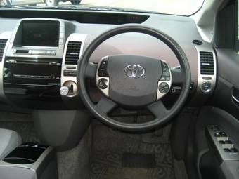 2005 Toyota Prius Pictures