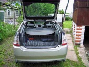 2005 Toyota Prius Pics