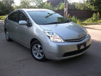 2005 Toyota Prius Photos