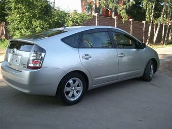 2005 Toyota Prius Photos