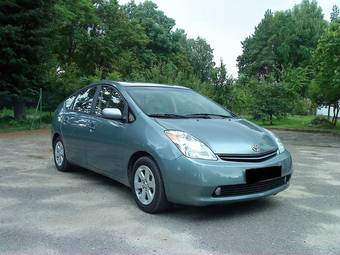 2005 Toyota Prius Photos