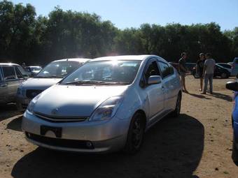 2005 Toyota Prius Pictures