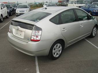 2005 Toyota Prius Pictures