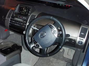 2005 Toyota Prius Wallpapers