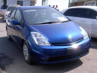 2005 Toyota Prius Pictures