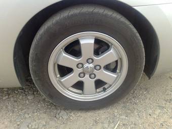 2005 Toyota Prius Pictures