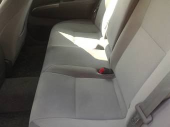 2005 Toyota Prius Pics