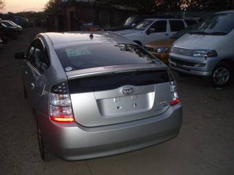 2005 Toyota Prius Pictures