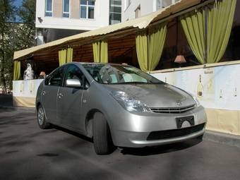 2005 Toyota Prius Photos