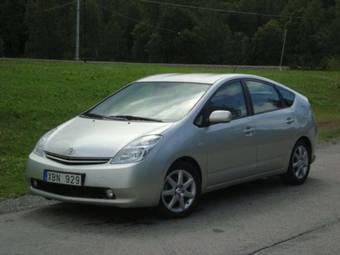 2005 Toyota Prius Photos